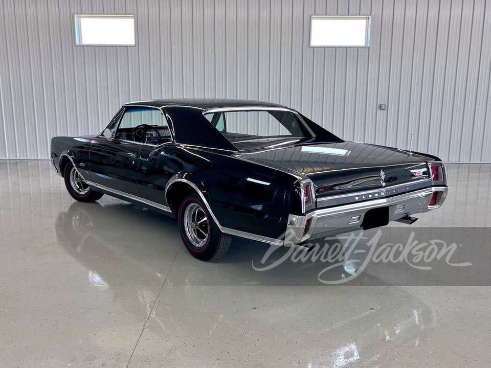 1967 Oldsmobile 442 1st Gen - Image 13 of 21