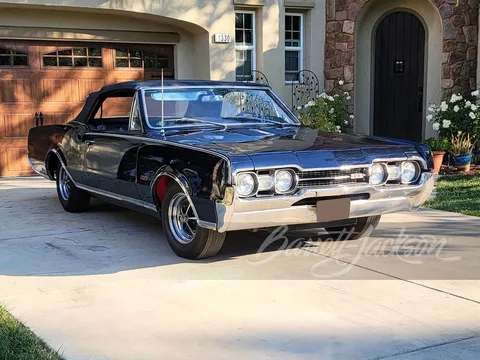 1967 Oldsmobile 442 W-30 Convertible