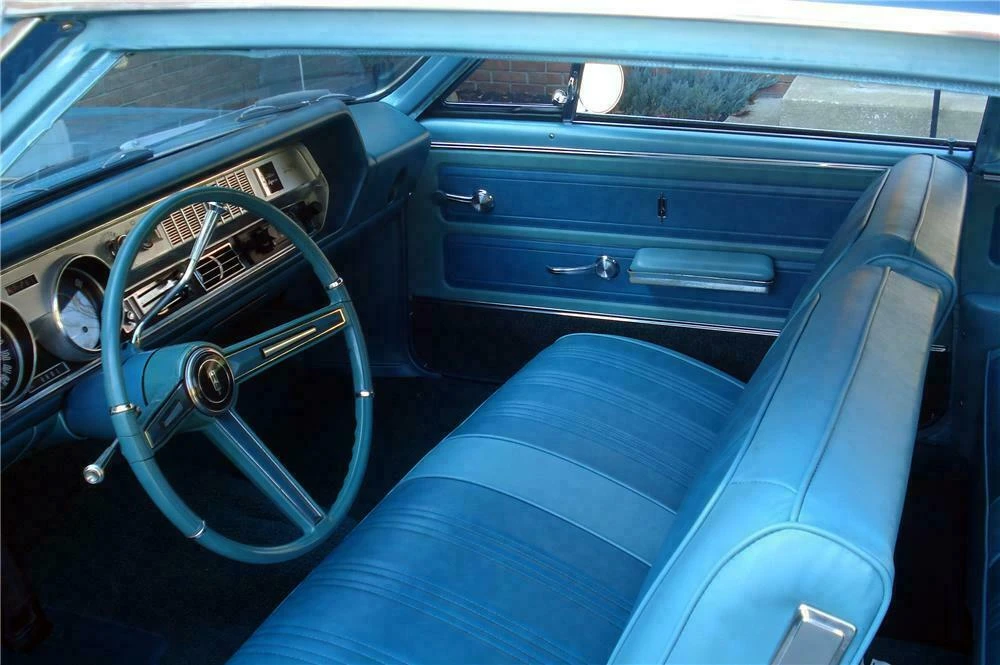 1967 Oldsmobile Cutlass 2nd Gen - Image 4 of 5