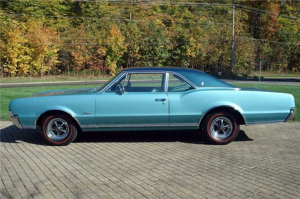 1967 Oldsmobile Cutlass 2nd Gen - Image 5 of 5