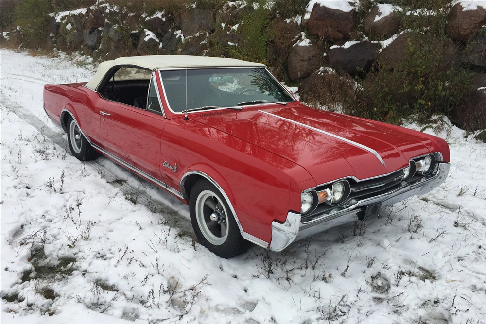 1967 Oldsmobile Cutlass 2nd Gen - Image 2 of 5