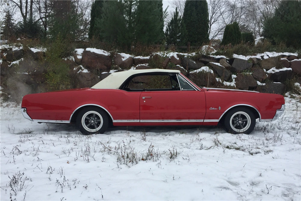 1967 Oldsmobile Cutlass 2nd Gen - Image 5 of 5