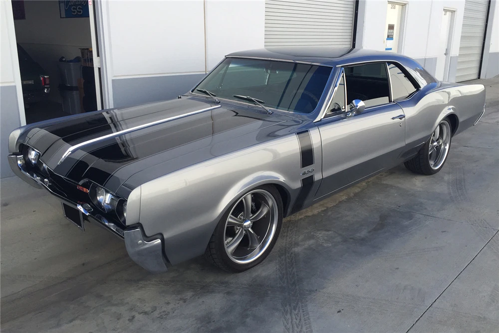 1967 Oldsmobile Cutlass 2nd Gen - Image 4 of 5
