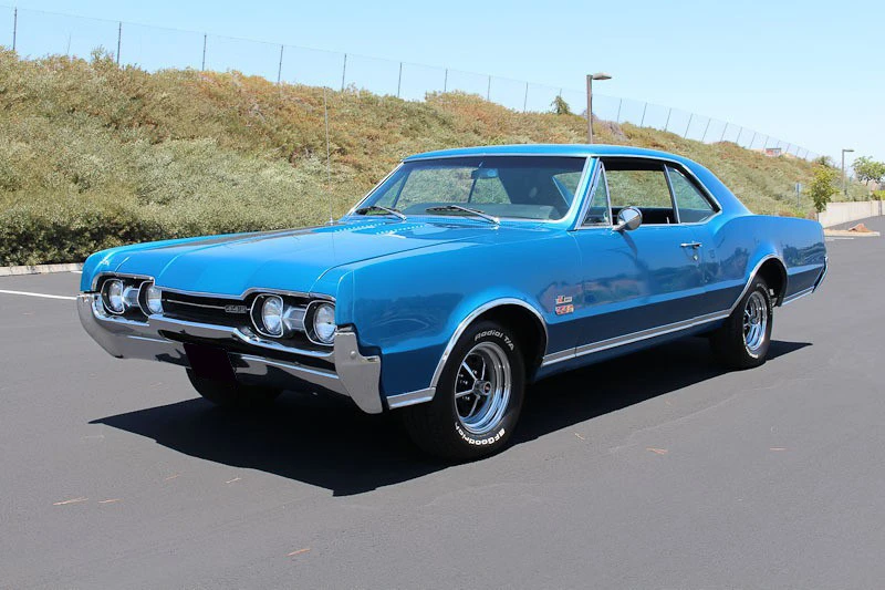 1967 Oldsmobile Cutlass Supreme - Image 2 of 5