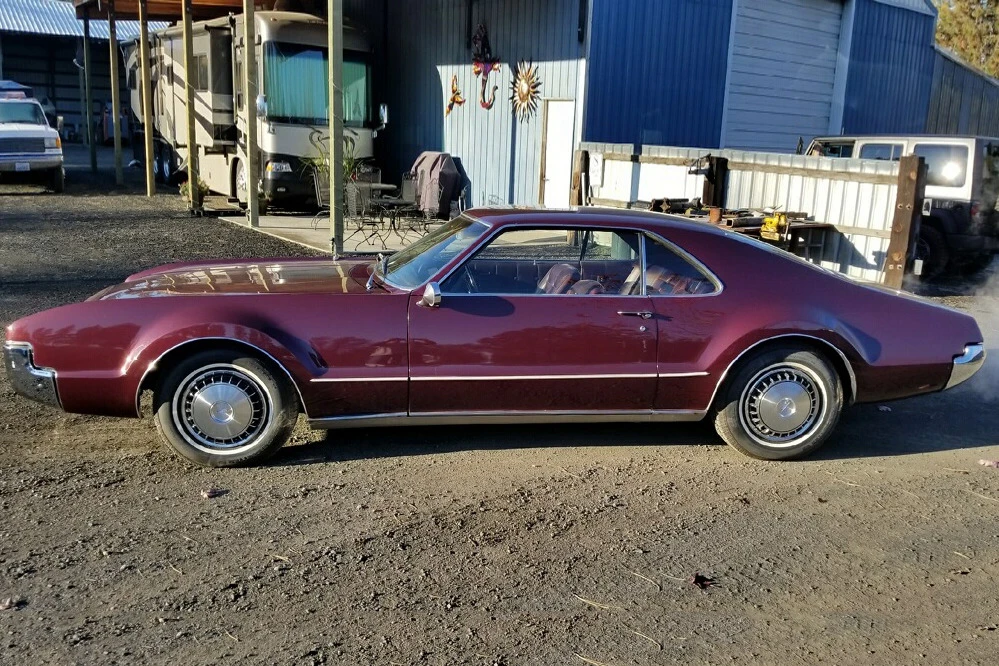 1967 Oldsmobile Toronado - Image 5 of 5