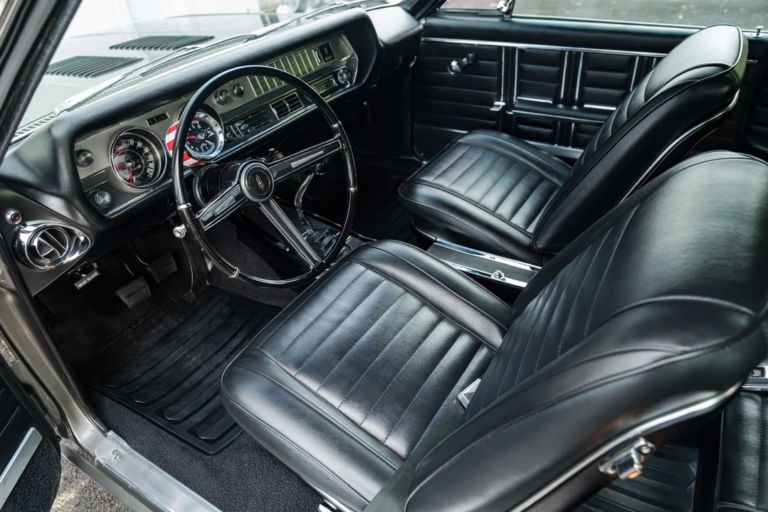 1967 Oldsmobile 442 1st Gen - Image 15 of 31