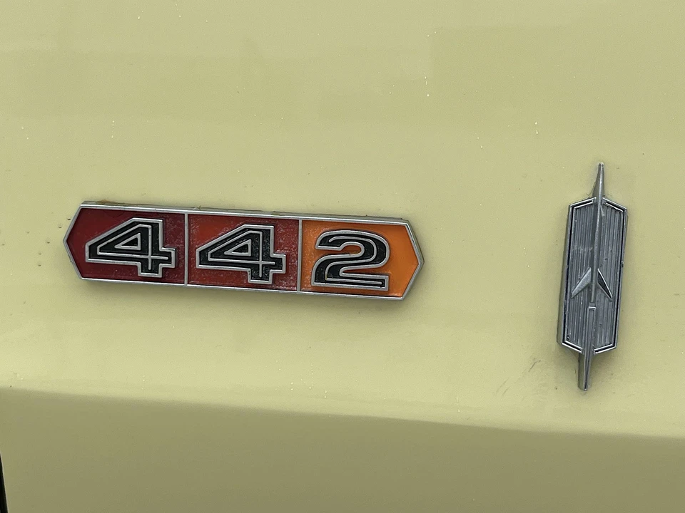 1967 Oldsmobile Cutlass Supreme - Image 24 of 31