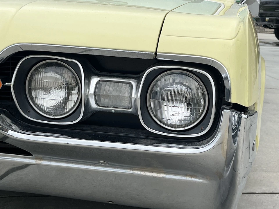 1967 Oldsmobile Cutlass Supreme - Image 19 of 31