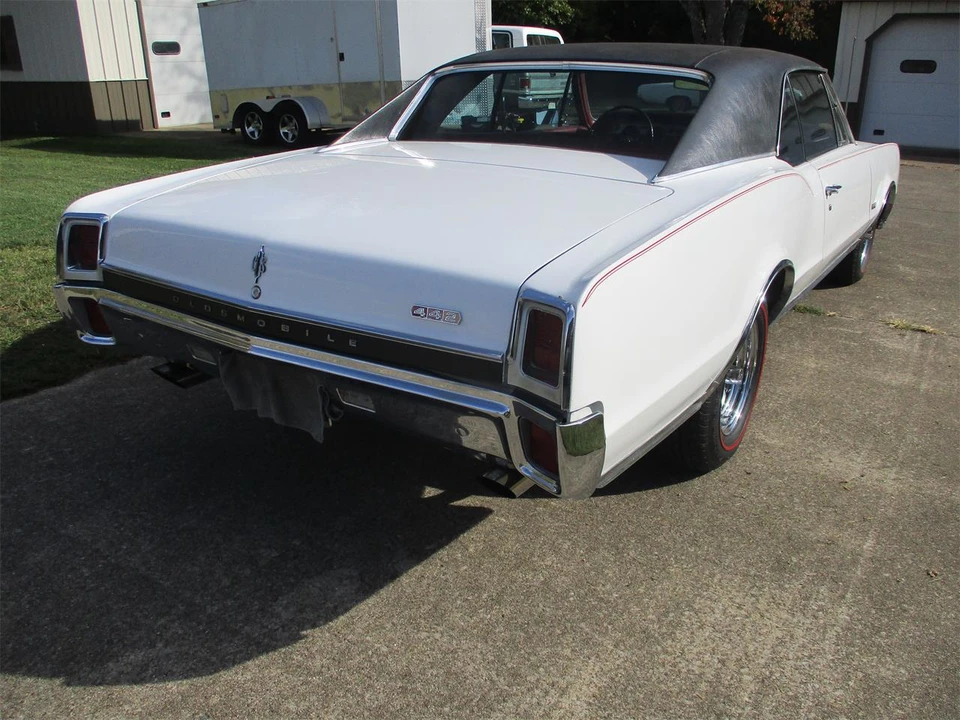 1967 Oldsmobile 442 1st Gen - Image 4 of 18
