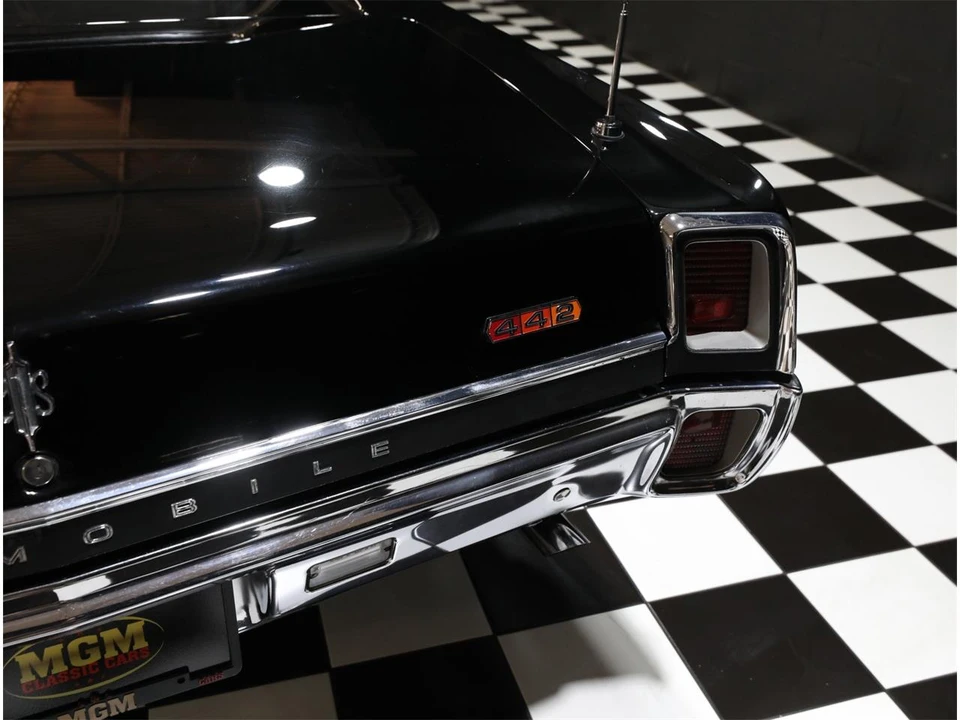 1967 Oldsmobile 442 1st Gen - Image 21 of 31