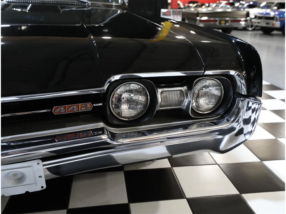 1967 Oldsmobile 442 1st Gen - Image 11 of 31
