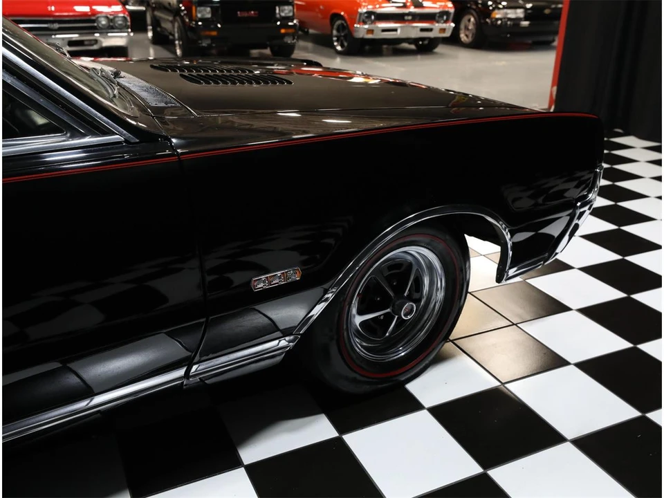 1967 Oldsmobile 442 1st Gen - Image 16 of 31