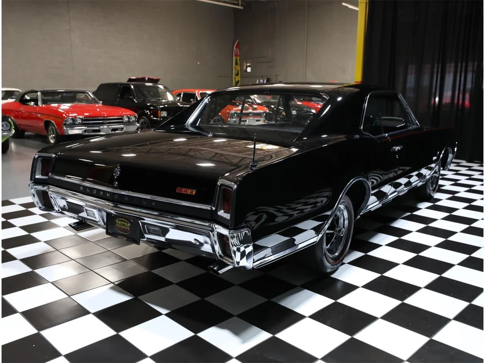 1967 Oldsmobile 442 1st Gen - Image 20 of 31