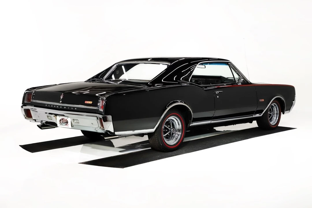 1967 Oldsmobile 442 1st Gen - Image 28 of 31