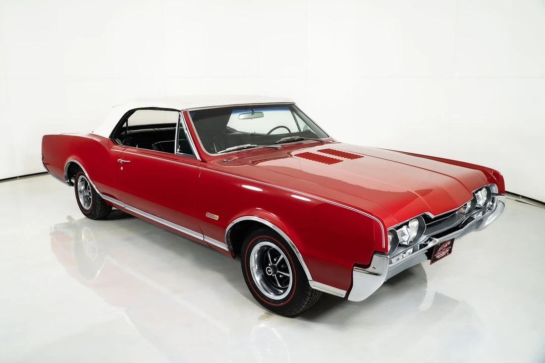 1967 Oldsmobile 442 1st Gen - Image 13 of 31