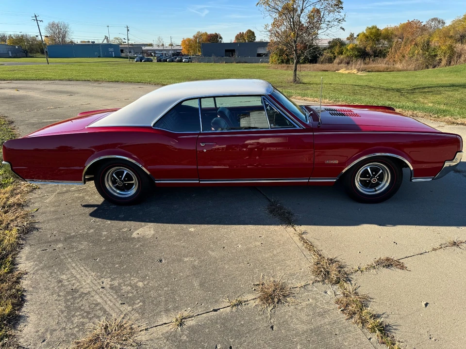 1967 Oldsmobile 442 1st Gen - Image 10 of 21