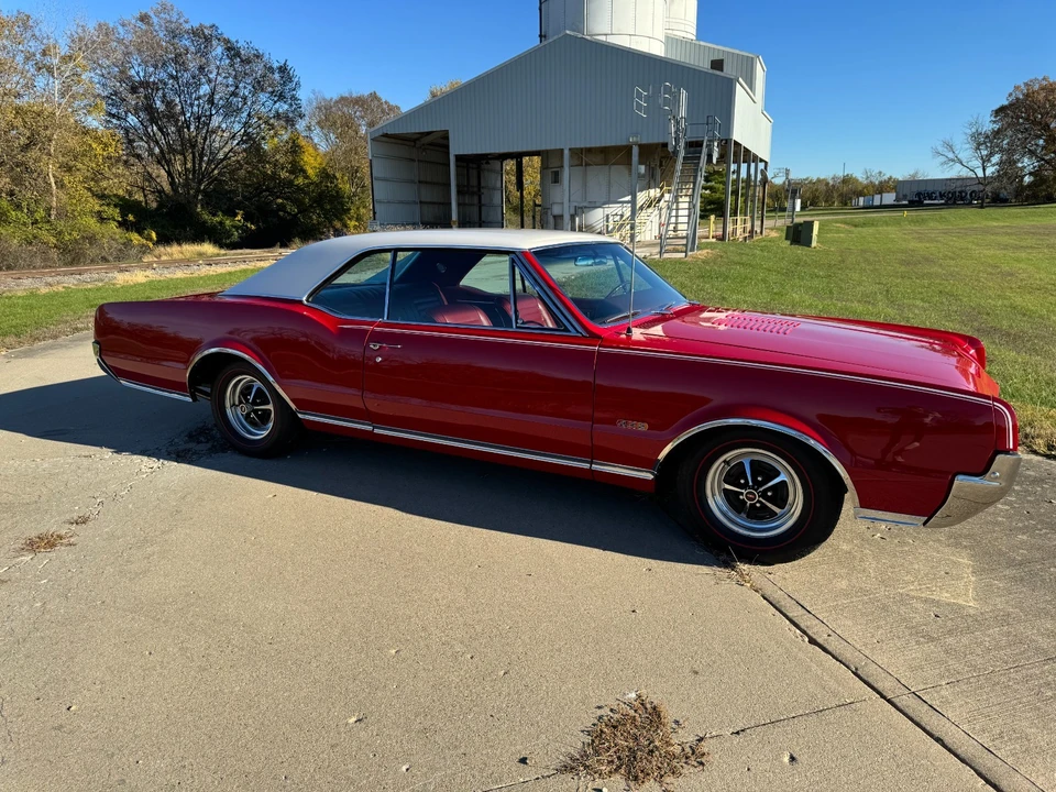 1967 Oldsmobile 442 1st Gen - Image 8 of 21