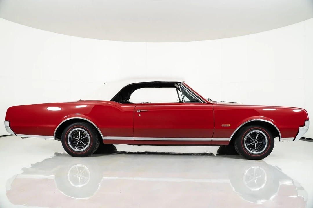 1967 Oldsmobile 442 1st Gen - Image 10 of 31