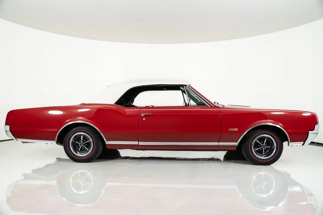 1967 Oldsmobile 442 1st Gen - Image 10 of 12