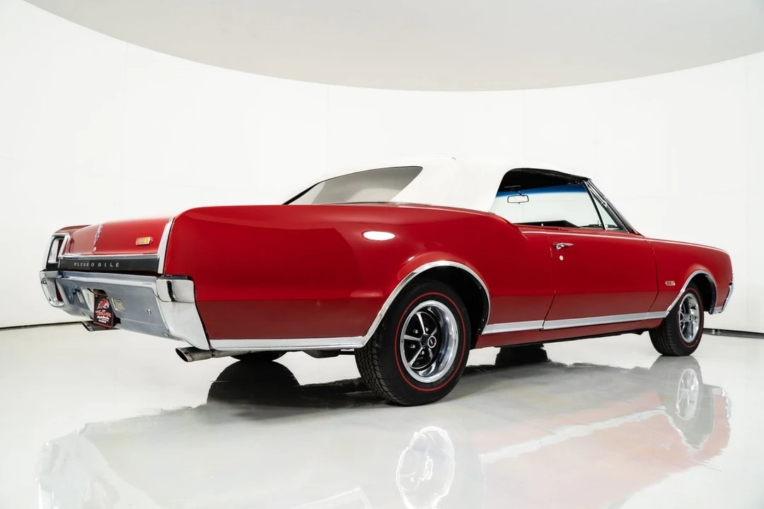 1967 Oldsmobile 442 1st Gen - Image 10 of 12
