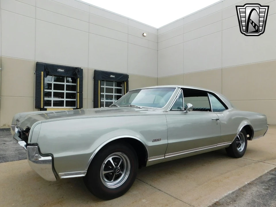 1967 Oldsmobile 442 1st Gen - Image 7 of 21