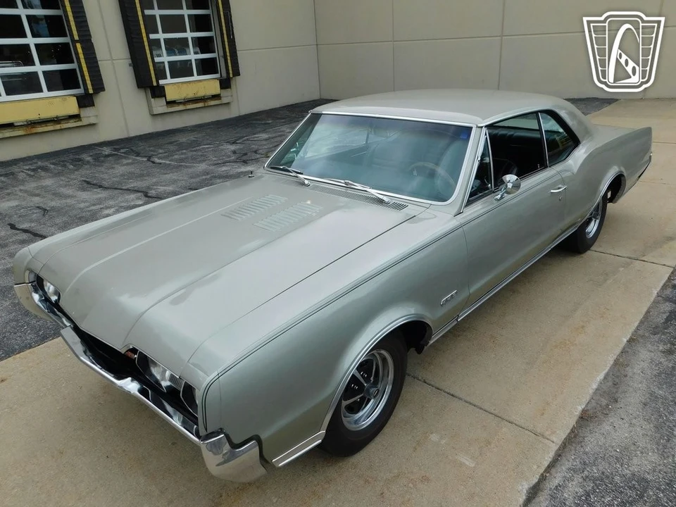 1967 Oldsmobile 442 1st Gen - Image 4 of 12