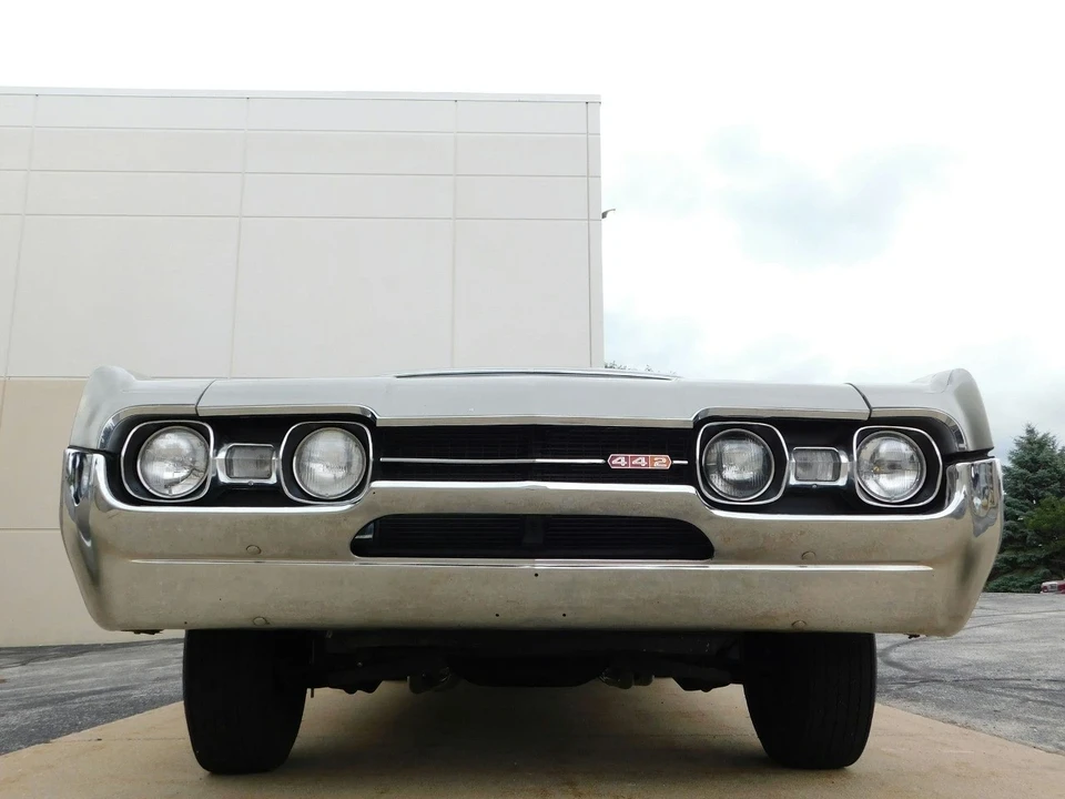 1967 Oldsmobile 442 1st Gen - Image 9 of 21