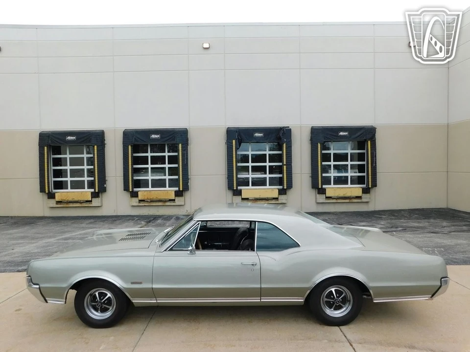 1967 Oldsmobile 442 1st Gen - Image 3 of 12
