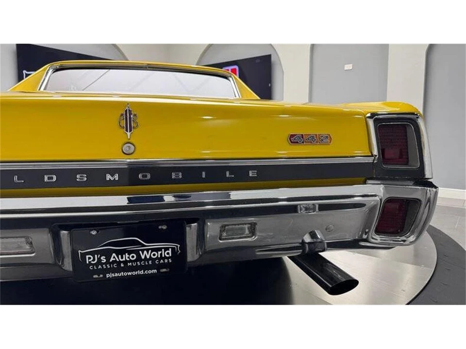 1967 Oldsmobile 442 1st Gen - Image 26 of 31