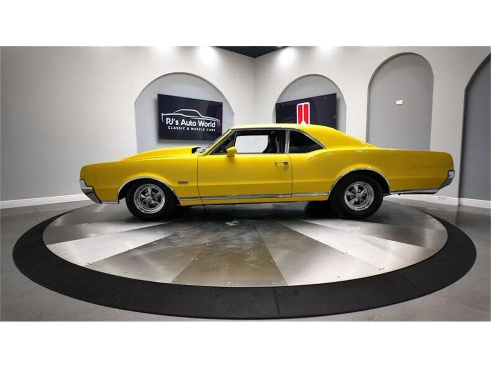 1967 Oldsmobile 442 1st Gen - Image 2 of 31