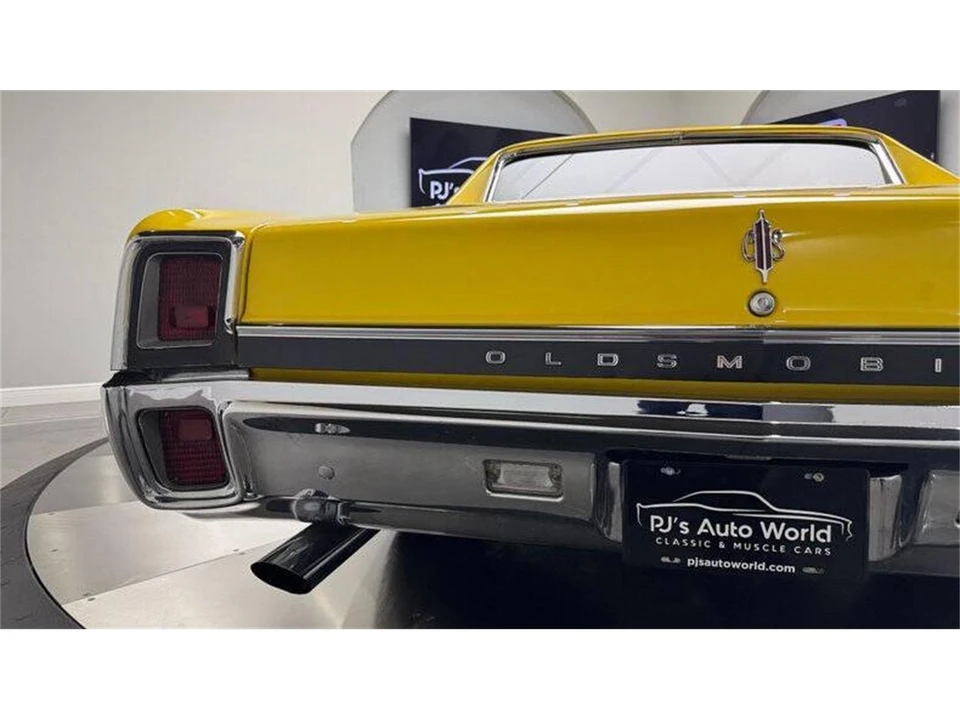 1967 Oldsmobile 442 1st Gen - Image 21 of 31
