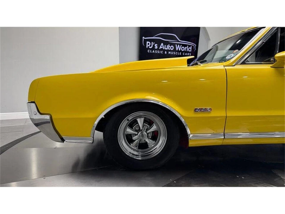 1967 Oldsmobile 442 1st Gen - Image 16 of 31
