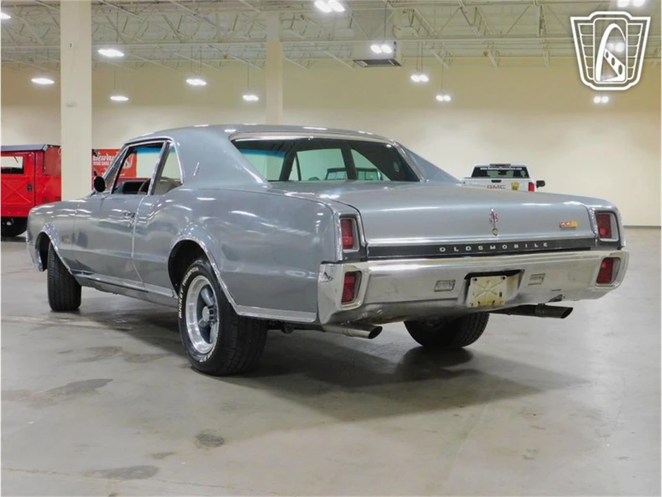 1967 Oldsmobile 442 1st Gen - Image 16 of 31