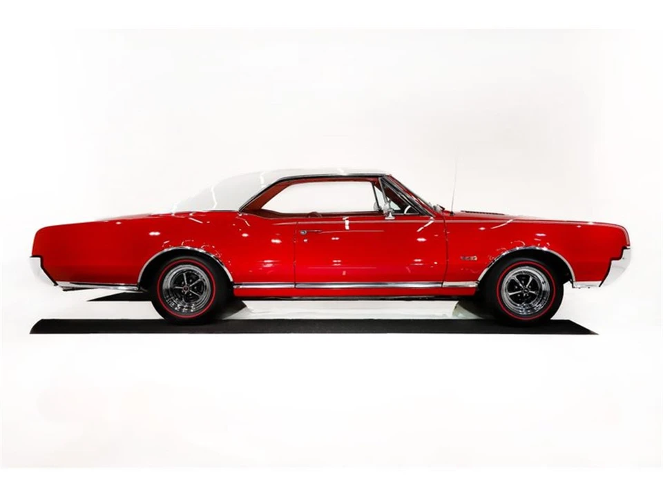 1967 Oldsmobile 442 1st Gen - Image 15 of 31