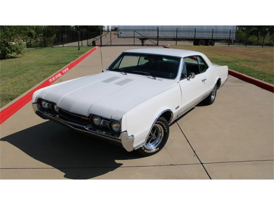 1967 Oldsmobile 442 1st Gen - Image 2 of 31