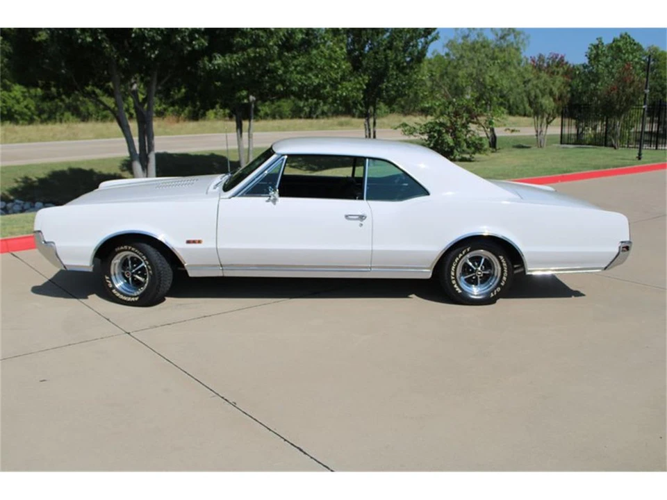 1967 Oldsmobile 442 1st Gen - Image 5 of 31