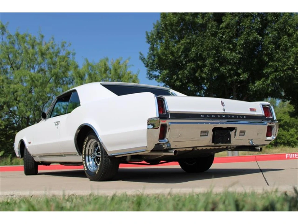1967 Oldsmobile 442 1st Gen - Image 10 of 31