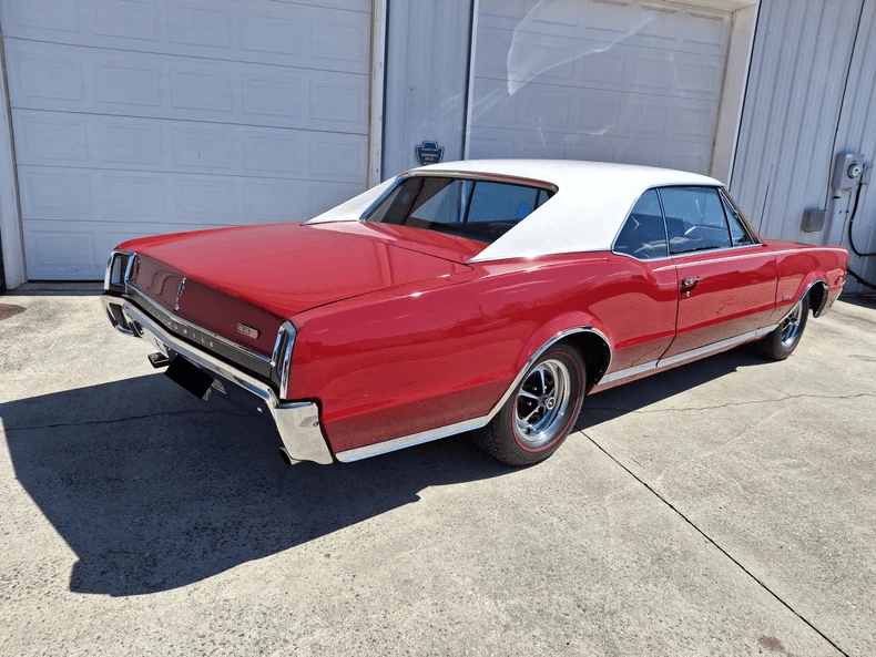 1967 Oldsmobile 442 1st Gen - Image 9 of 31