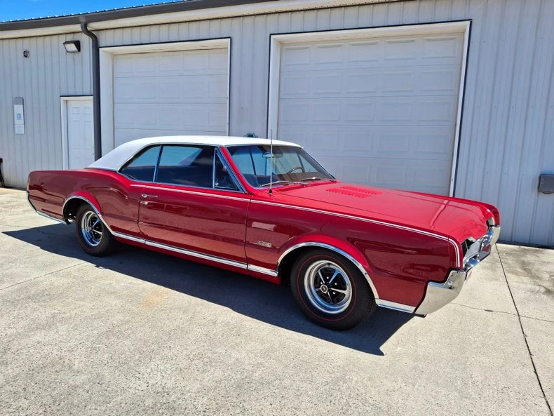 1967 Oldsmobile 442 1st Gen - Image 6 of 31