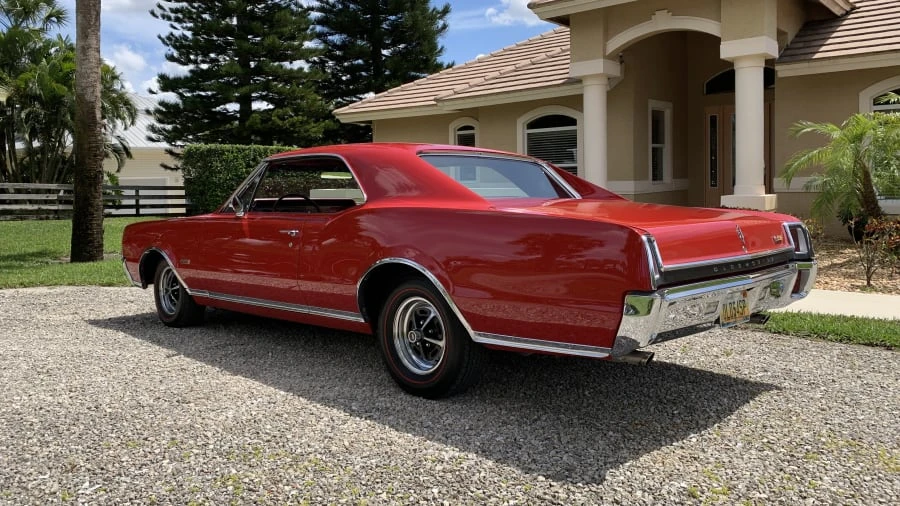 1967 Oldsmobile 442 1st Gen - Image 12 of 27