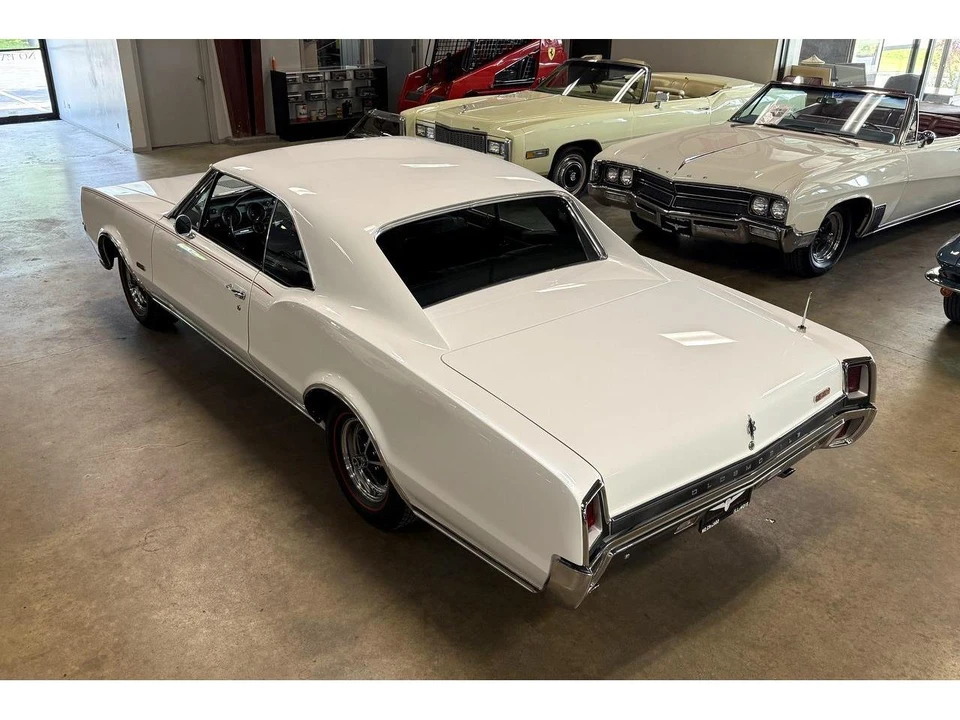 1967 Oldsmobile 442 1st Gen - Image 17 of 31