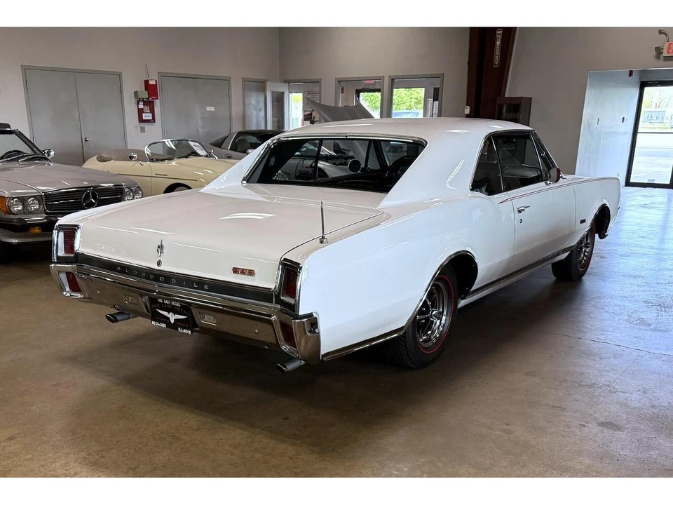 1967 Oldsmobile 442 1st Gen - Image 22 of 31