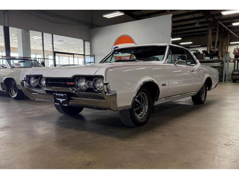 1967 Oldsmobile 442 1st Gen - Image 10 of 31