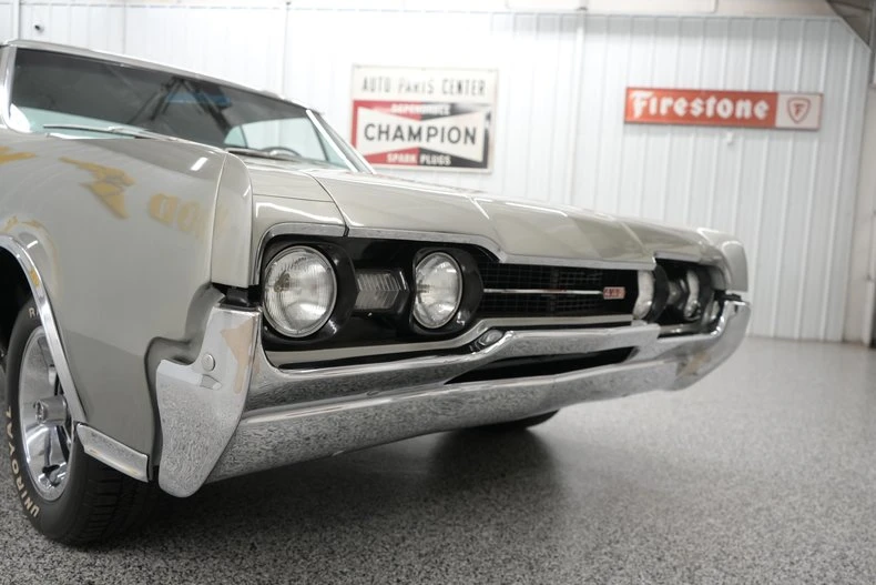 1967 Oldsmobile 442 1st Gen - Image 24 of 31