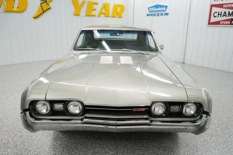 1967 Oldsmobile 442 1st Gen - Image 27 of 31