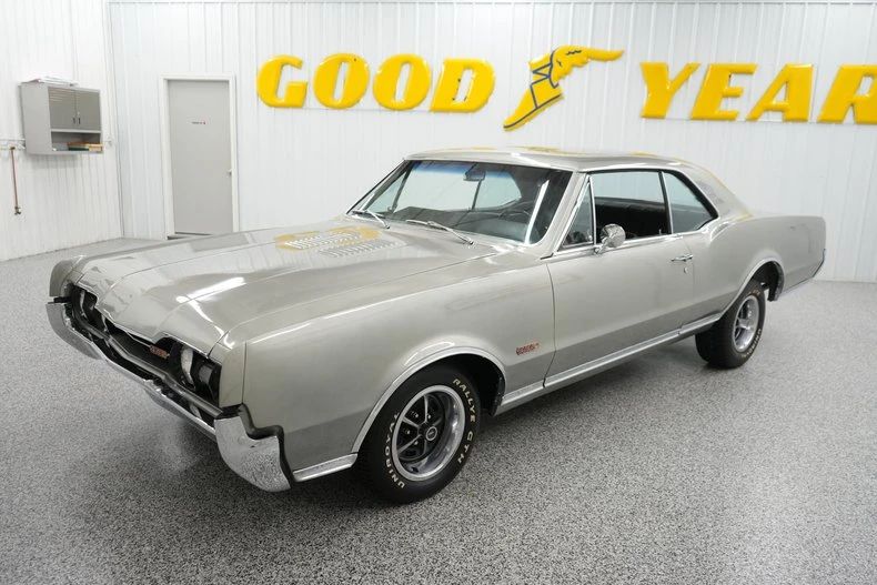 1967 Oldsmobile 442 1st Gen - Image 2 of 31