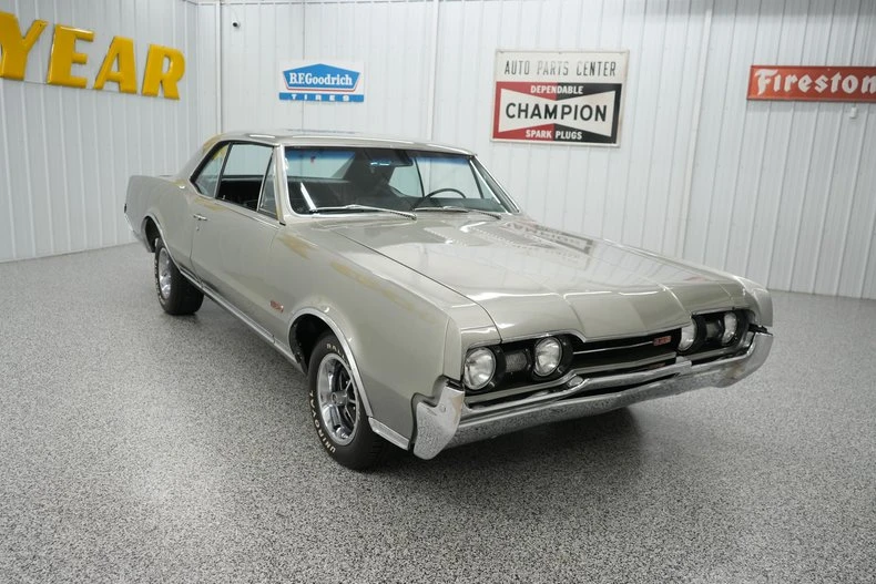 1967 Oldsmobile 442 1st Gen - Image 22 of 31