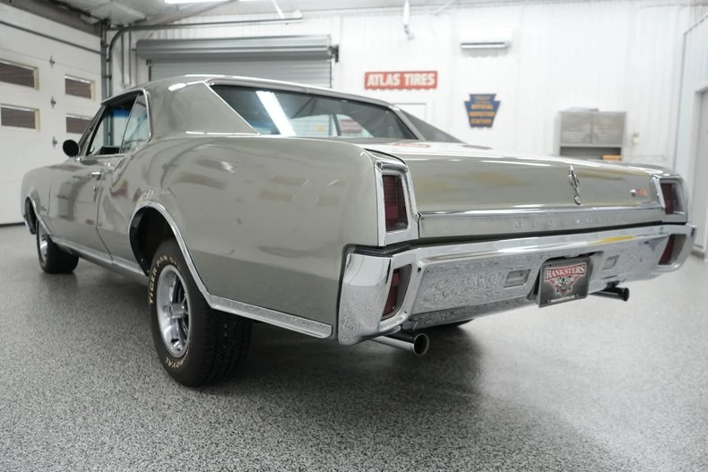 1967 Oldsmobile 442 1st Gen - Image 9 of 31