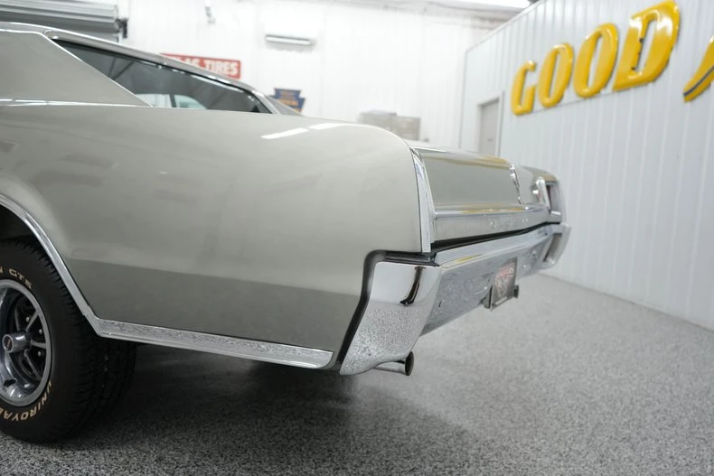1967 Oldsmobile 442 1st Gen - Image 10 of 31