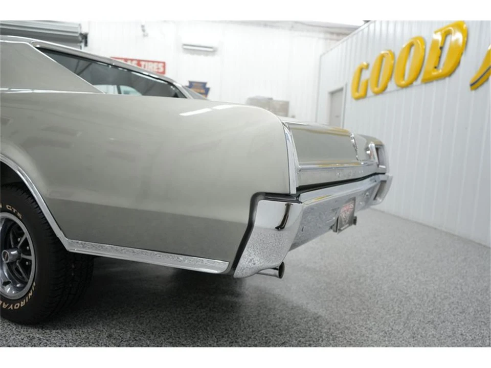 1967 Oldsmobile 442 1st Gen - Image 9 of 31